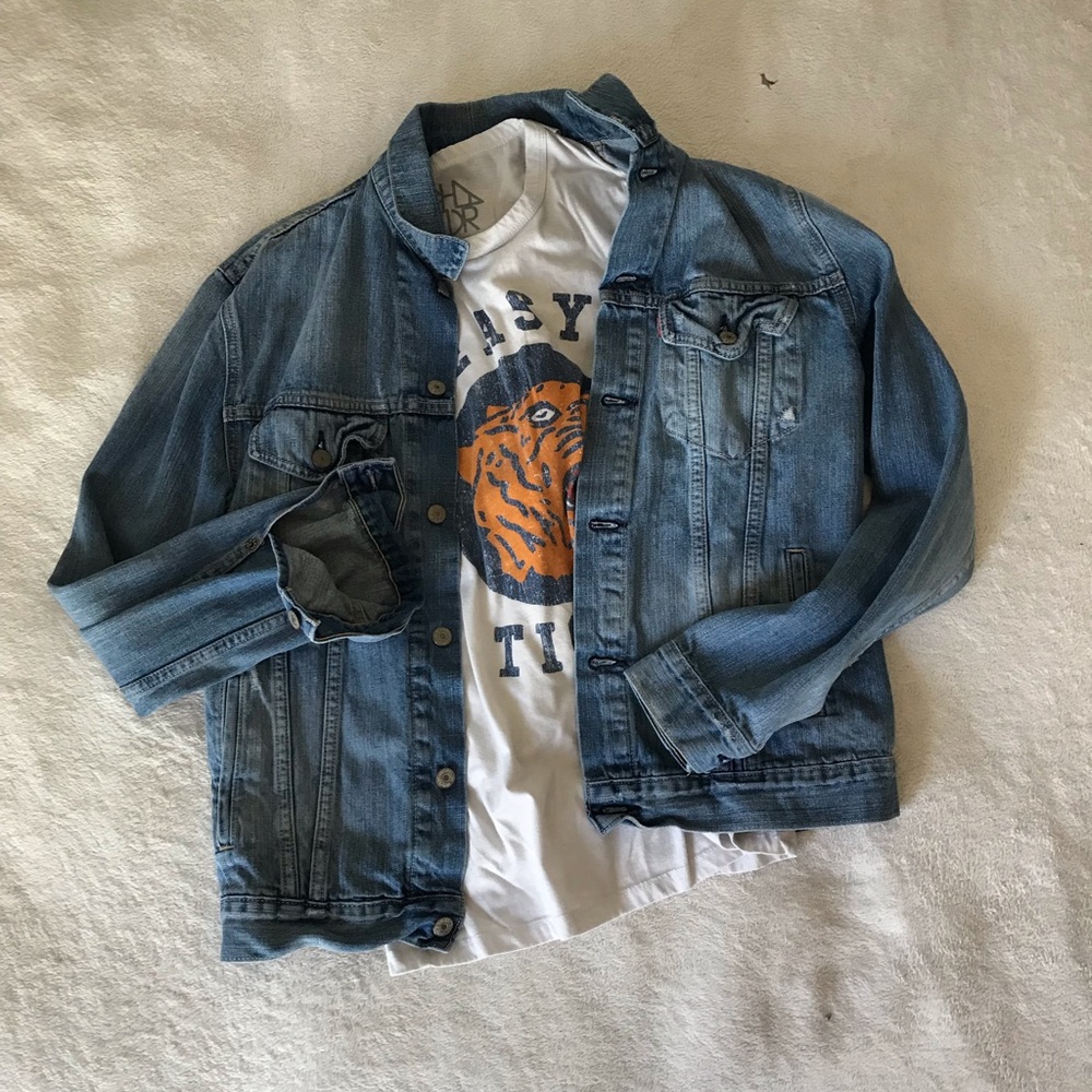 Levi’s Men’s Denim Trucker Jacket